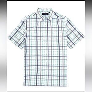 Roundtree & Yorke Short Sleeve Checkered Shirt - Mint Green Plaid. Size L